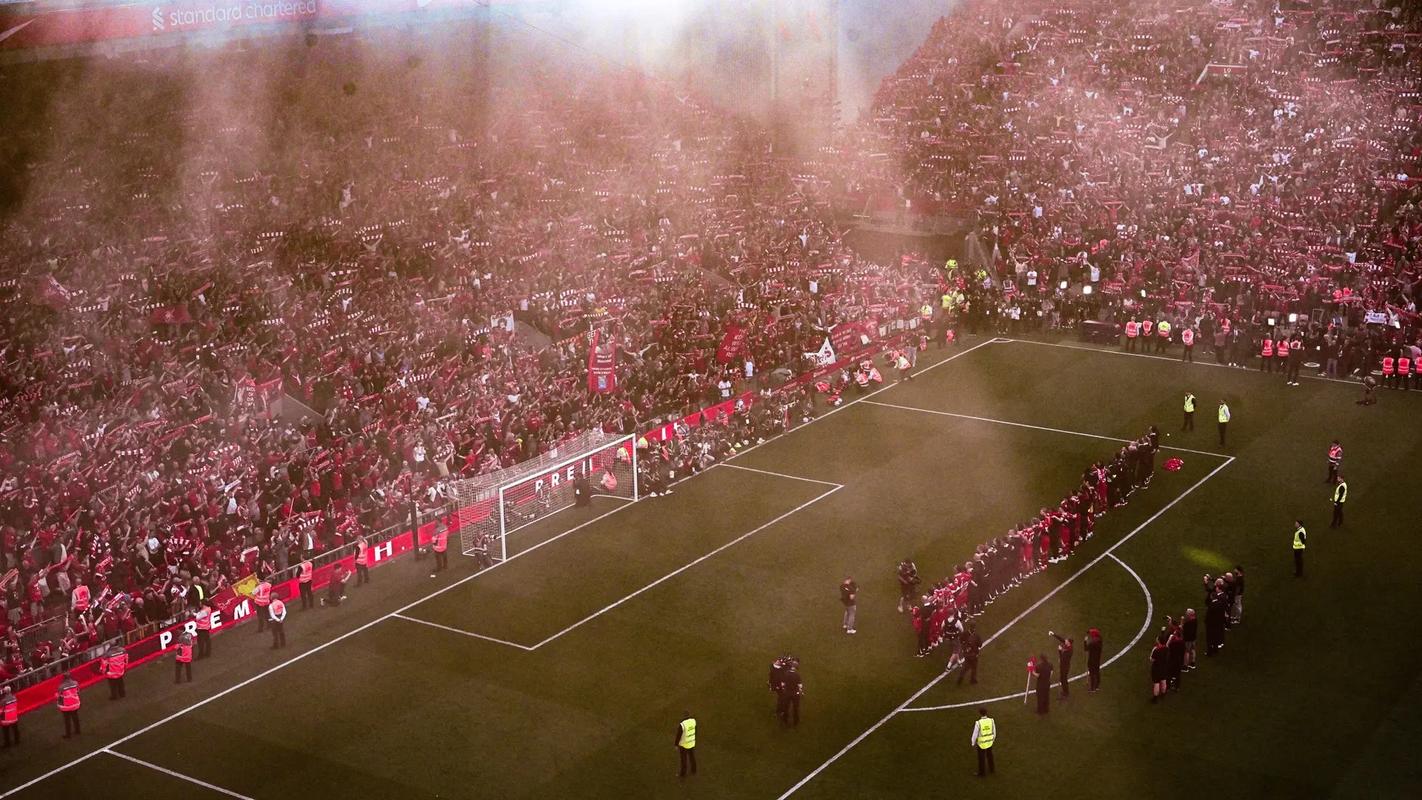 《荒野乱斗》史上最刺激福利来了，登录送密探戈雷，馋哭外服玩家