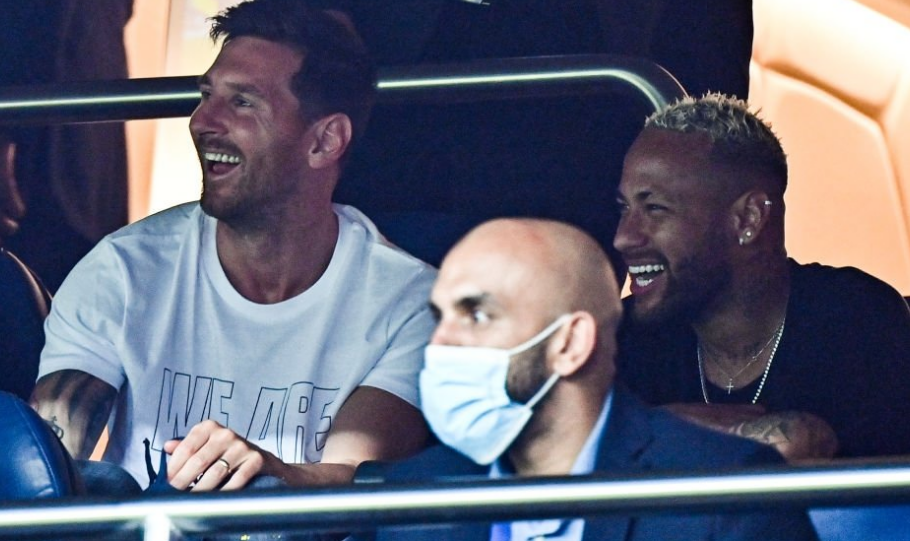 全网都在玩的顶流肥鸽来袭！《玩到爽飞》正式上线华为小游戏